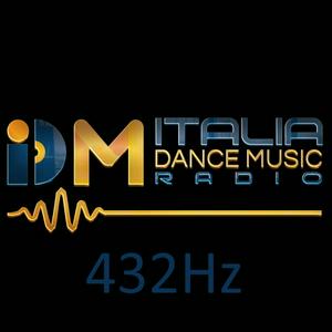 Höre Italia Dance Music in der App.