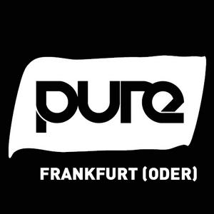 Höre pure fm - frankfurts electronic radio in der App.