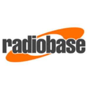 Höre Radio Base in der App.