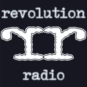 Höre Revolution Radio Canada in der App.