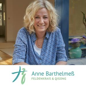 Höre Feldenkrais mit Anne Barthelmess Berlin in der App.