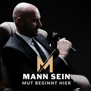 Höre Mann sein Podcast in der App.