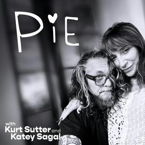 Höre PIE with Kurt Sutter and Katey Sagal in der App.